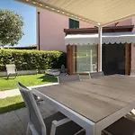 Casa de Férias La Casetta Di Chiara *